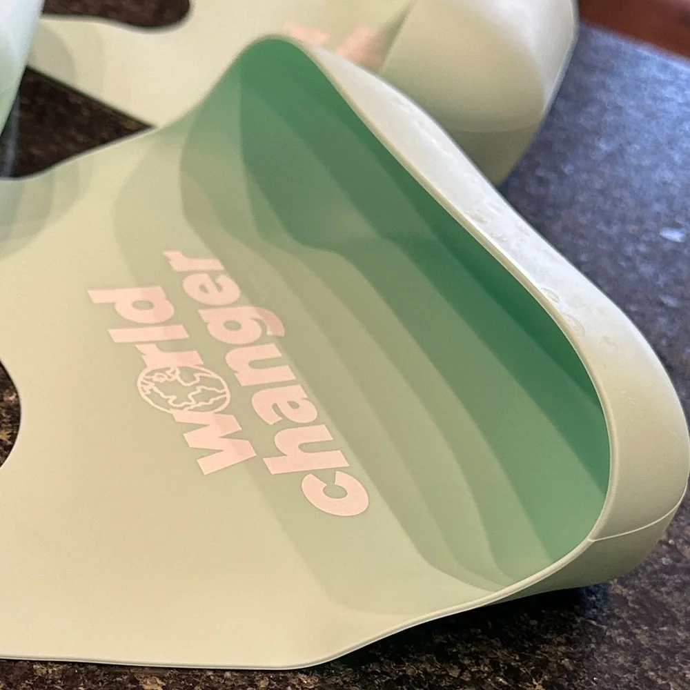 BELLA TUNNO Tots 3 Mint Green Silicone Bibs - World Changer baby feeding